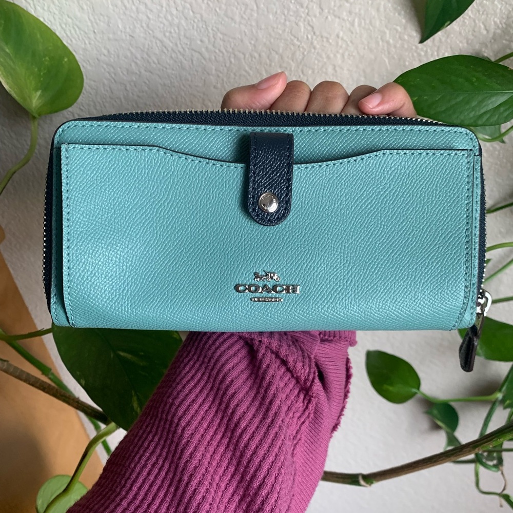 COACH Color block multi-function Wallet | Product #F29940 | Blue / Orange